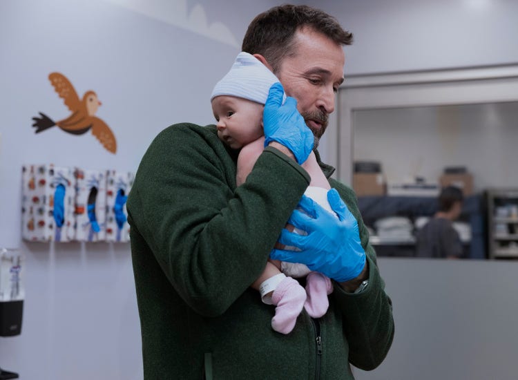 A scene with Jason Issacs from season 3 of 'The White Lotus' on HBO and Max.